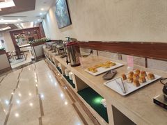 -维也纳酒店(深圳国际会展中心沙井上南店)