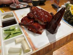 云南脆皮小麻鸭-老滇山寨•云南特色菜•地方菜•民族风情歌舞表演(金碧店)