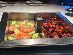 -二荆条·蜀鲜汇城市森林火锅