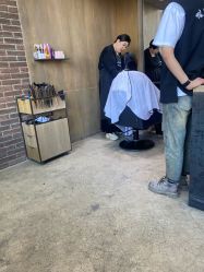 -韩国李知恩形象设计