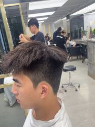 -苏奇发型·烫发染发