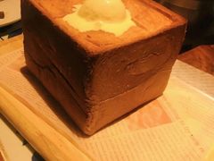 面包诱惑-绿茶餐厅(王府井永宁门店)