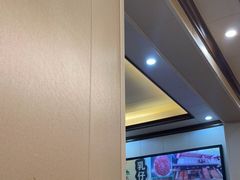 -乳仔牛牦牛汤锅 烤羊排(松潘古城店)