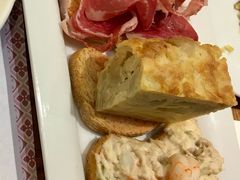 -Tapa Tapa
