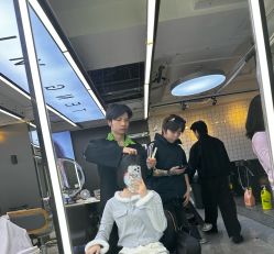 -藤野造型烫发染发