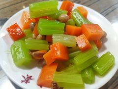 -陇上全荟兰州传统牛肉面(延吉路店)