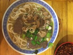 -锦泓老字号猪脏粉(东联大厦店)