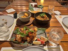 -三亚艾迪逊酒店·海滩烧烤 BARBACOA·现场乐队·浪漫晚餐·烧烤海鲜