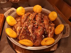 -五谷丰登农家院·地道胶东菜·海鲜烧烤(威海店)