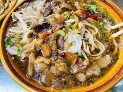 -花溪牛肉粉(八鸽岩店)