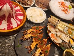 -牛YO寿喜烧·铁板烧和牛火锅自助(市府恒隆店)