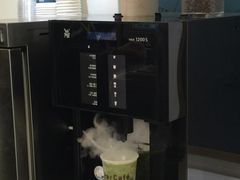 -全家便利店(愚园店)