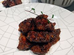 沪市牛肉粒-屋里厢上海菜馆
