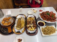 -老东镇啤酒屋海鲜加工·蒸汽海鲜·海鲜烧烤(台东店)