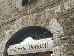 -Gelateria Dondoli