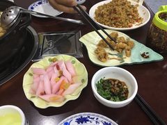 -菌之家·专业纯野生菌火锅·特色炒菌