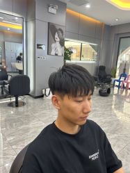 -丝语萱形象