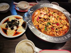 -胖哥俩肉蟹煲(上海悦荟广场店)