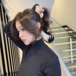 -AYO SALON