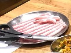 雪花猪肉-姜虎东白丁烤肉(虹桥天地店)