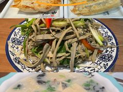 -春水锅贴·传统鲁菜(大明湖店)