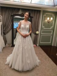 -LANYI COUTURE高级婚纱礼服改衣店