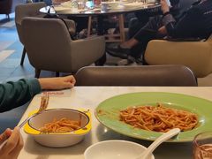 -港丽餐厅(高德置地店)