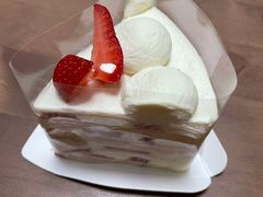 草莓千层-安上烘焙 ENCHANTE(世纪汇店)