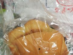 -红宝石·鲜奶小方·海派西点房(浦三店)