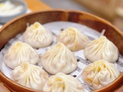 -馋三尺蟹粉小笼(人民广场店)