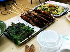 烤羊肉串-天津乾毓德饭庄·清真传统炒菜·海鲜烧烤(咸阳路店)