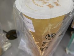 -沪上阿姨鲜果茶(世茂广场宽厚里店)