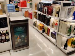 -关西国际机场直营免税店