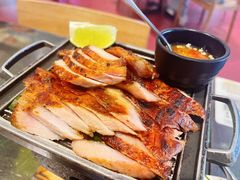 炭烧秘制猪颈肉-simply thai天泰(世纪汇店)