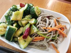 -刘记羊汤·烧饼夹肘子