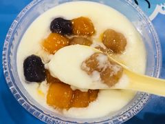 芋圆双皮奶-冰神糖水铺(国贸中心店)