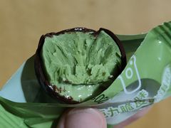 -全家便利店(莲花池东路店)