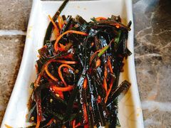 -三人行骨头王火锅(长寿店)
