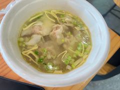 -鸡鸣汤包(红山动物园店)