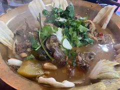 -江湖亮亮蒸虾大排档烤全羊清真(武汉总店)