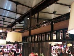 -领鲜活海鲜榴莲自助火锅(东门店)