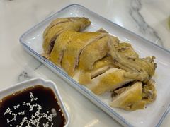 白斩鸡-品鲜村农家菜·阳澄湖大闸蟹(总店)