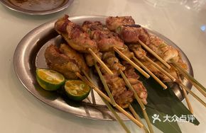 Grilled Chicken Skewers with Freshly Shredded Meat
