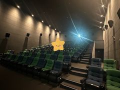 -CGV影城(滨江天街IMAX店)