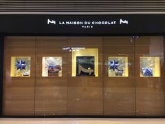 -香港ELEMENTS圆方