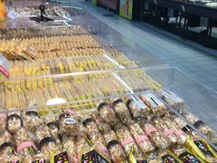 -家乐福(八宝街店)