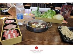-呷哺呷哺 小火锅 (浦东新欧尚超市店)