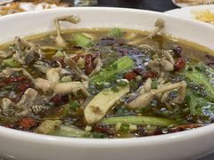 麻辣水煮蛙-江湖黑大兔(杨家坪店)
