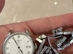 -亨得利钟表服务中心(环球港店)