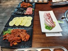 -·缸桶屋·韩式牛肋条自助烤肉(西湖D11店)